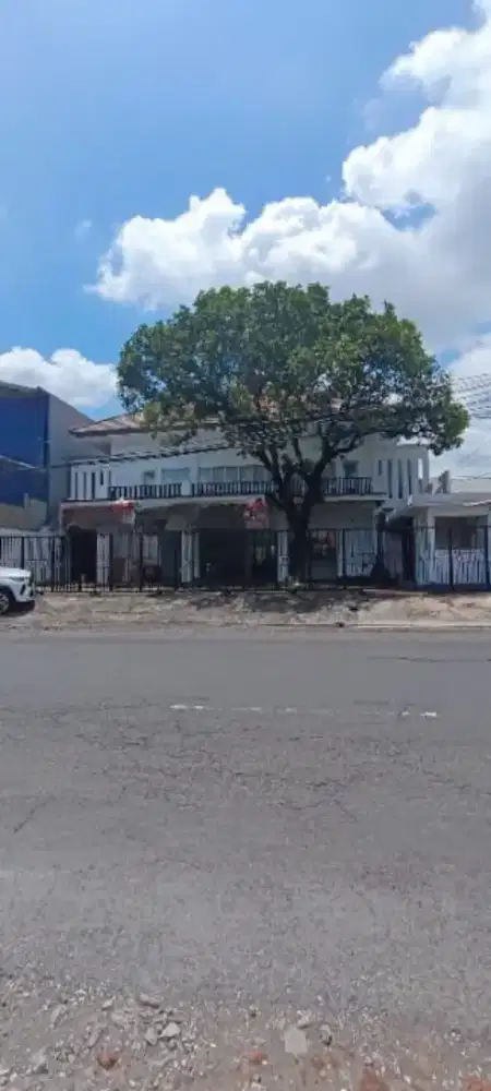 Disewakan bangunan Komersial 2 lantai Raya Jemursari trafik ramai