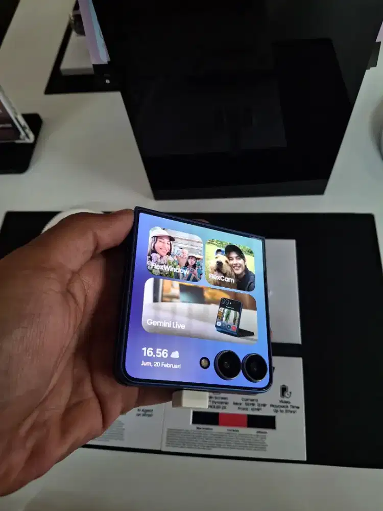 SAMSUNG Z FLIP 7 DISKON 2 JUTA FREE GIFT SENILAI 3 JUTA