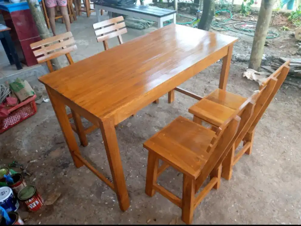 Meja kursi cafe/meja usaha