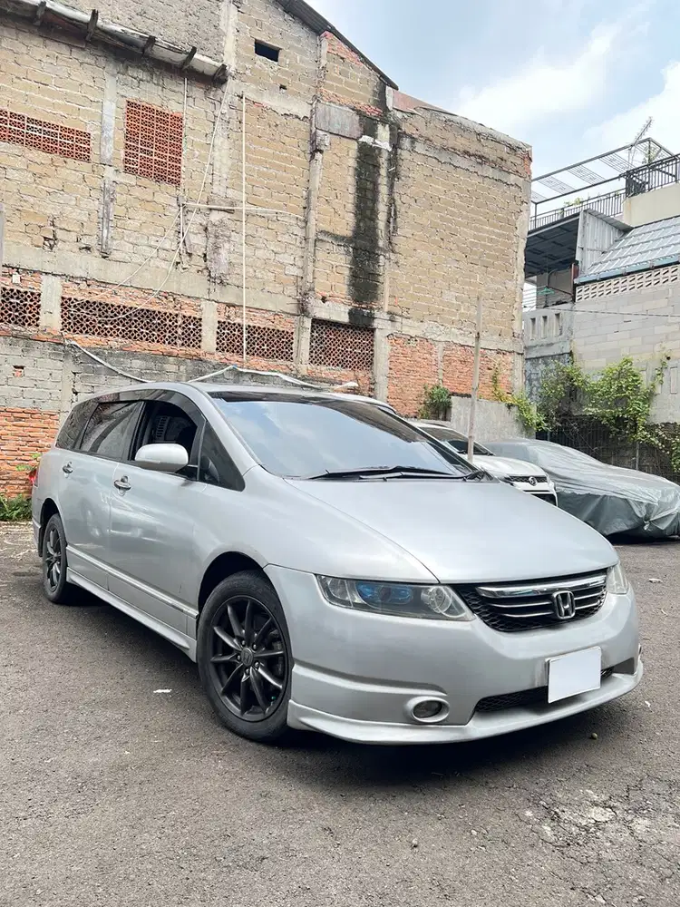 Honda Odyssey 2005 Absolute Silver