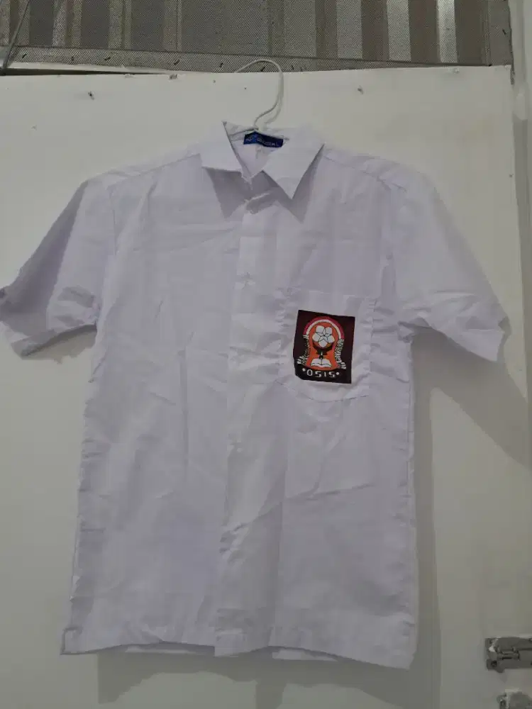 Atasan Seragam SMA