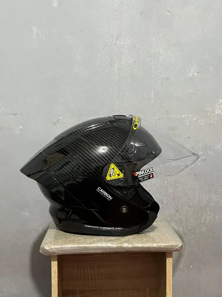 Helm JS Armor Motif Carbone