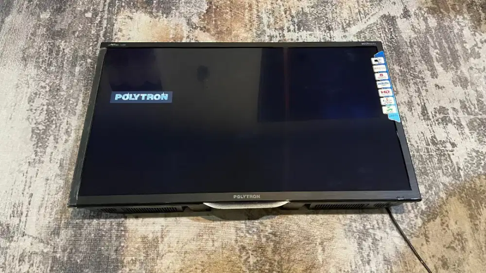 LED TV Polytron 32 inch (bekas)