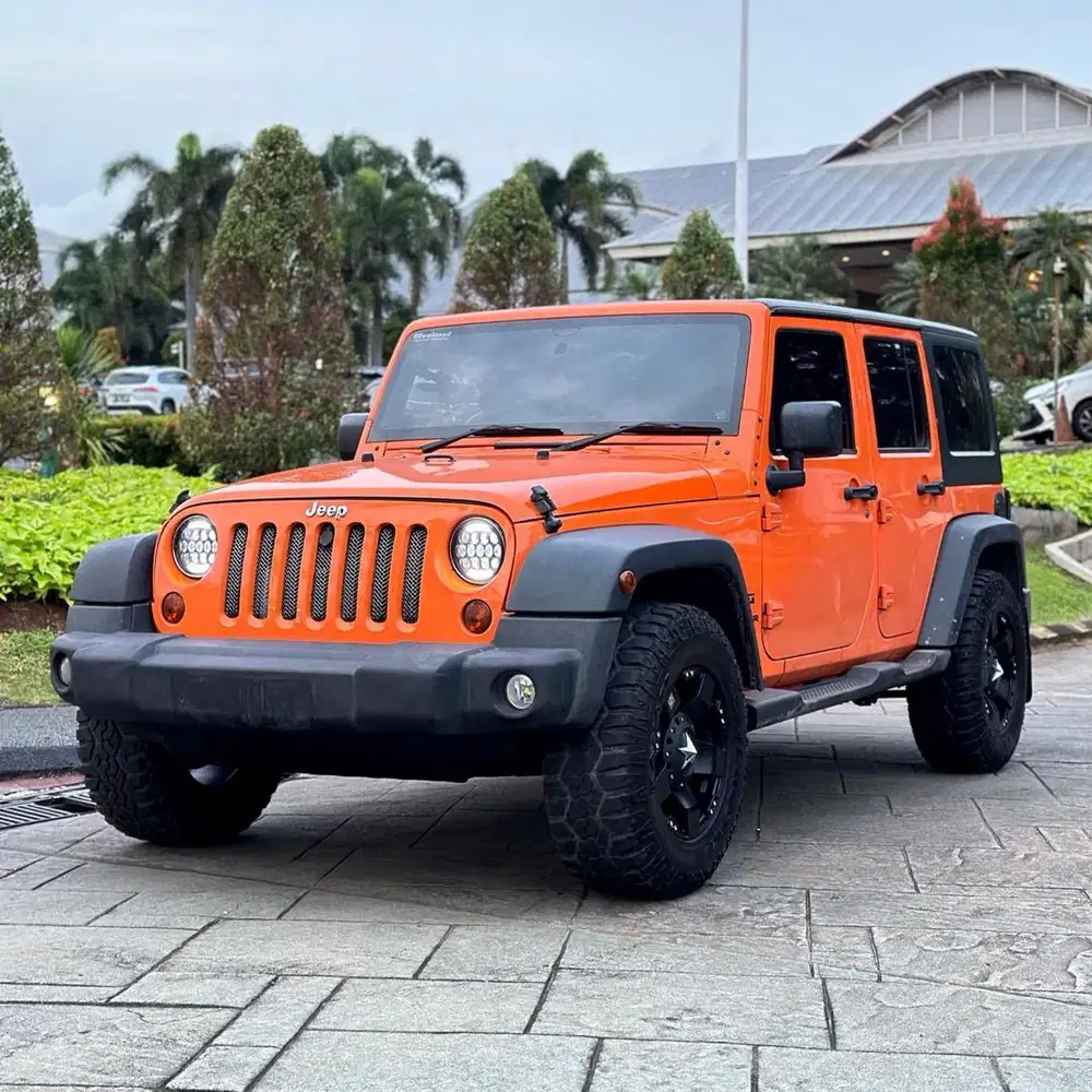 (CASH) Jeep Wrangler 4X4 2013