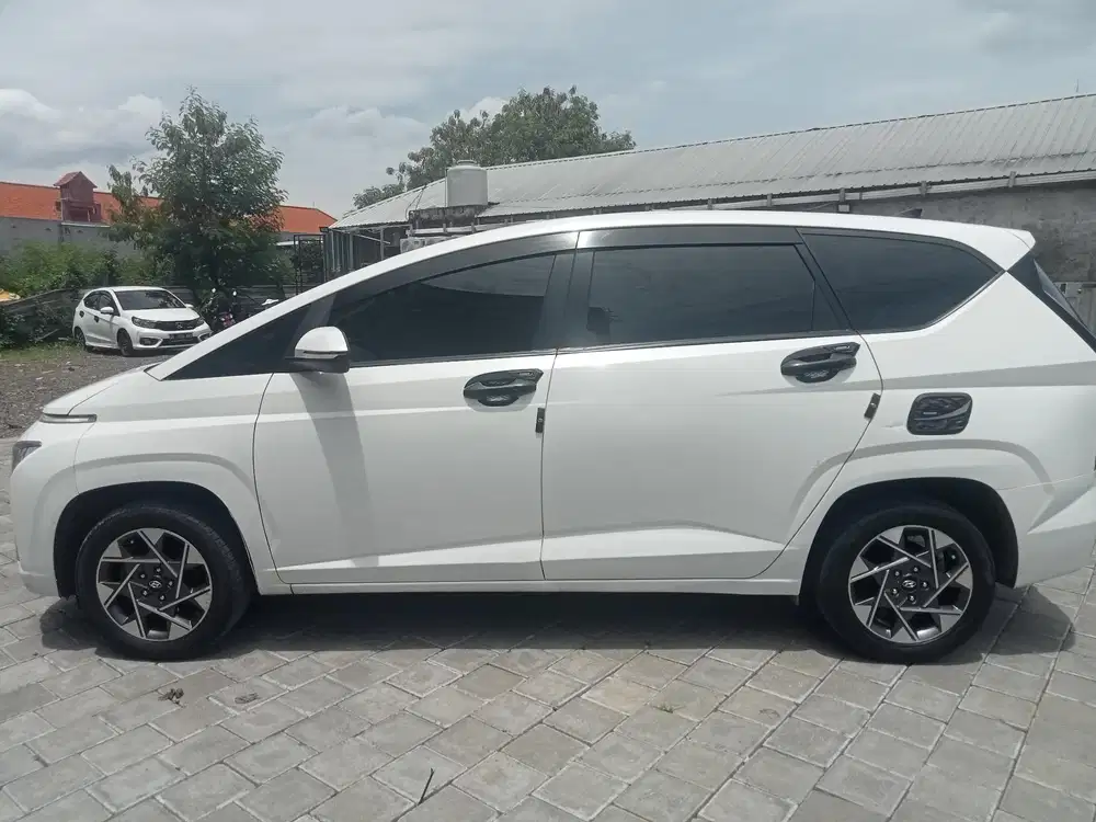 Hyundai Stargazer 2022 Bensin