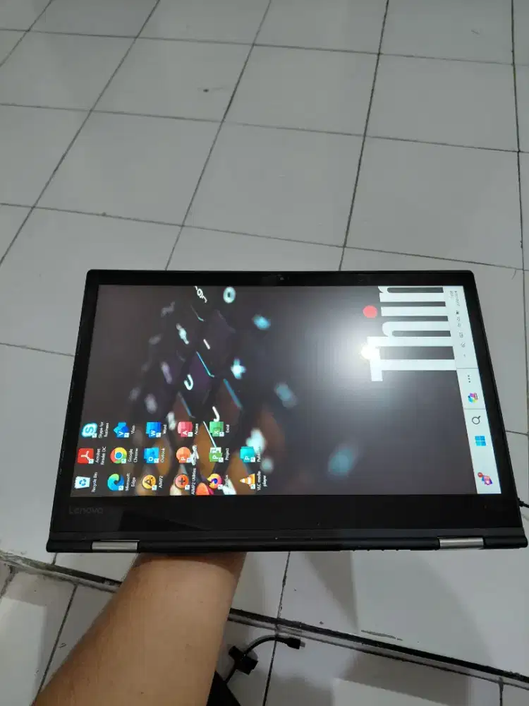 Thinkpad X1 Yoga Touch i7 7600u Ram16 ssd256 FHD Backlight