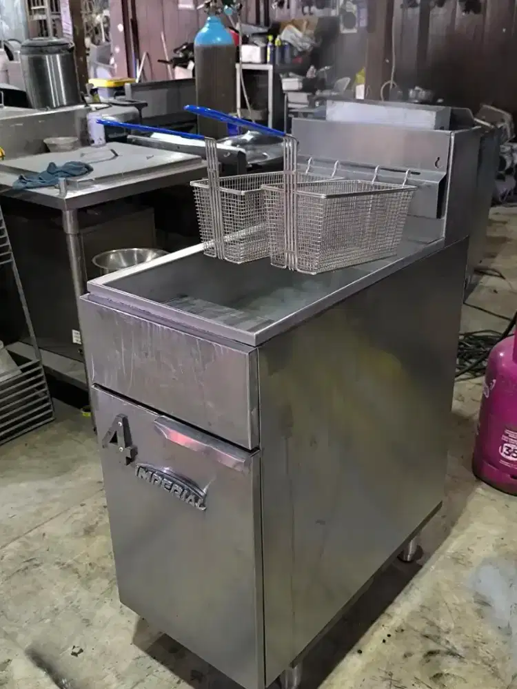 Dijamin  berfungsi dan Terjangkau Deepfryer GAS GETRA, 20l L