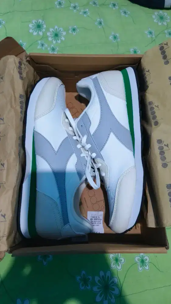 Sepatu Diadora Uk 43