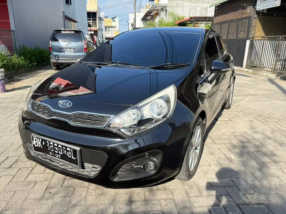 New Kia Rio 2012 M/T