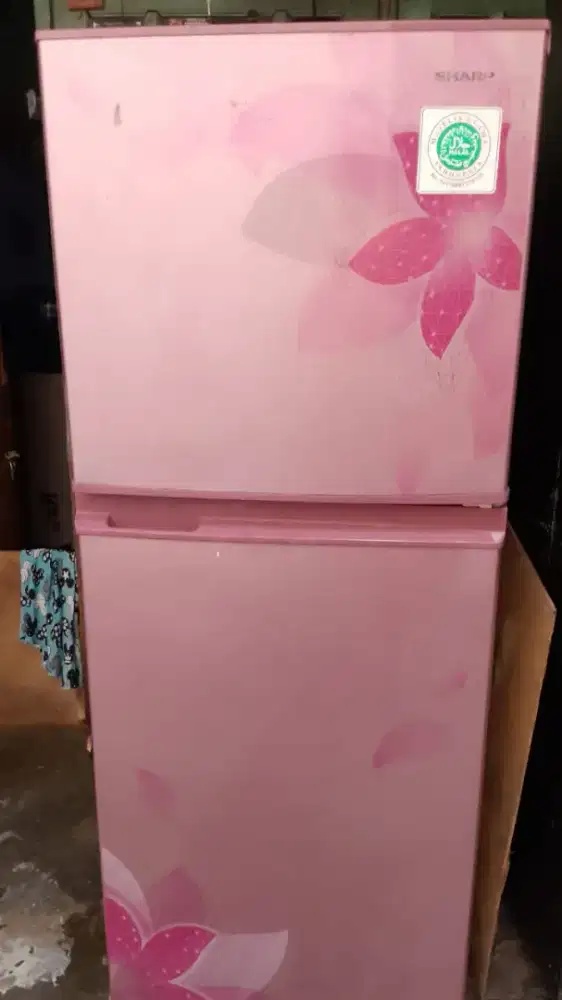 Kulkas 2 pintu SHARP GRATIS ANTAR