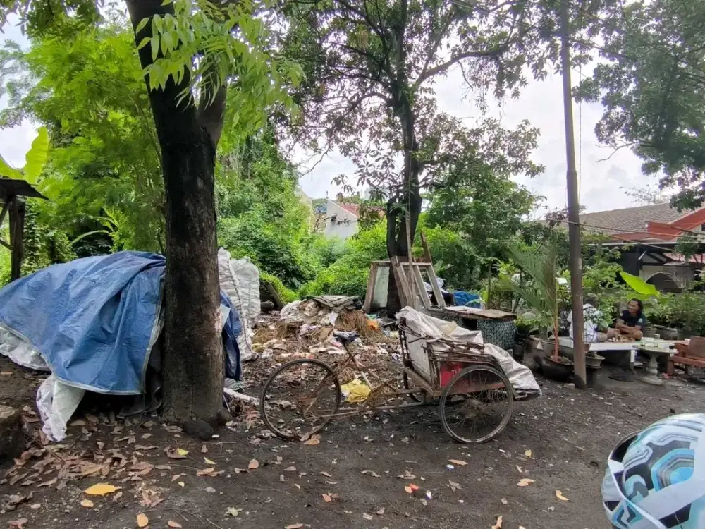 Tanah dekat Univ Petra Kertomenanggal Surabaya