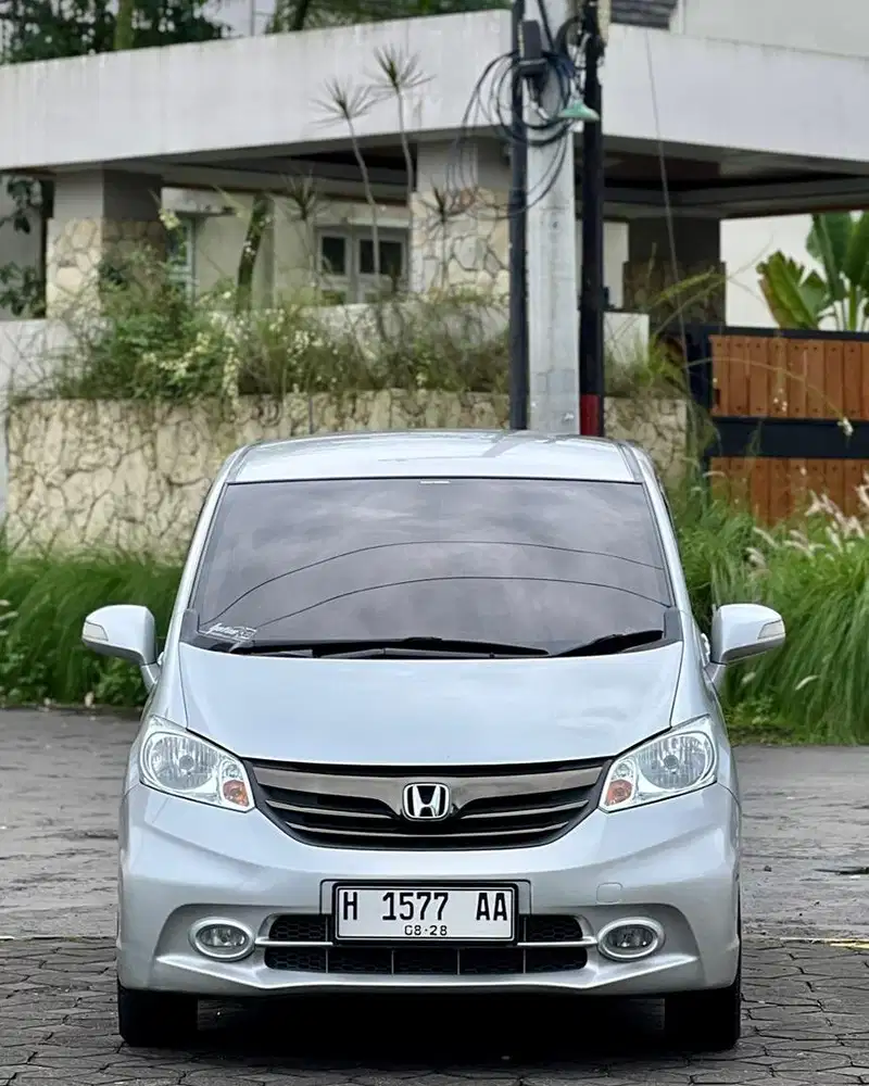 Freed PSD 2012 facelift