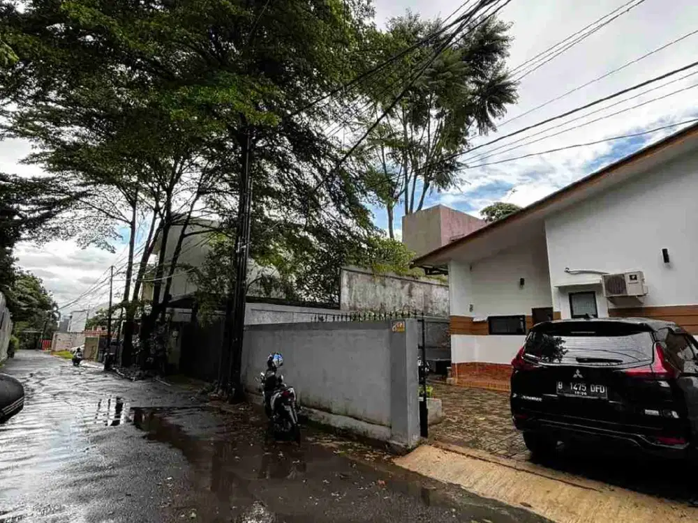 Disewakan Rumah 1 Lantai Halaman luas