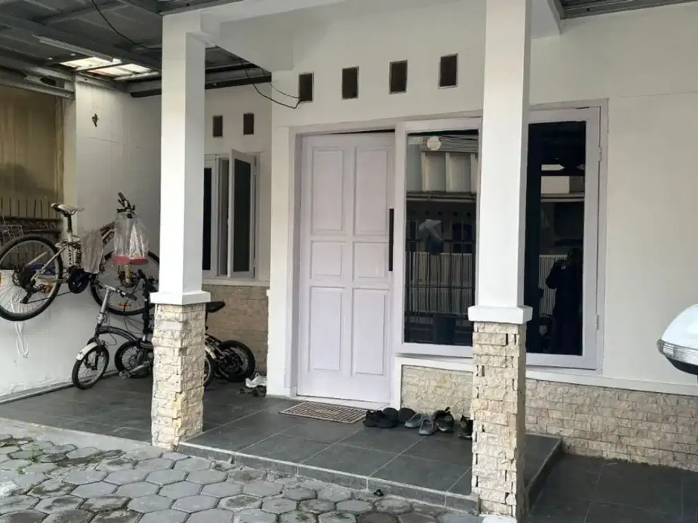 DIJUAL RUMAH MINIMALIS LOKASI STRATEGIS ARCAMANIK CISARANTEN BANDUNG
