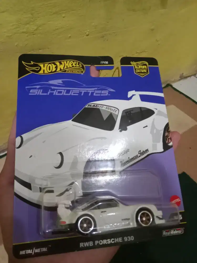 Hw porsche rwb putih