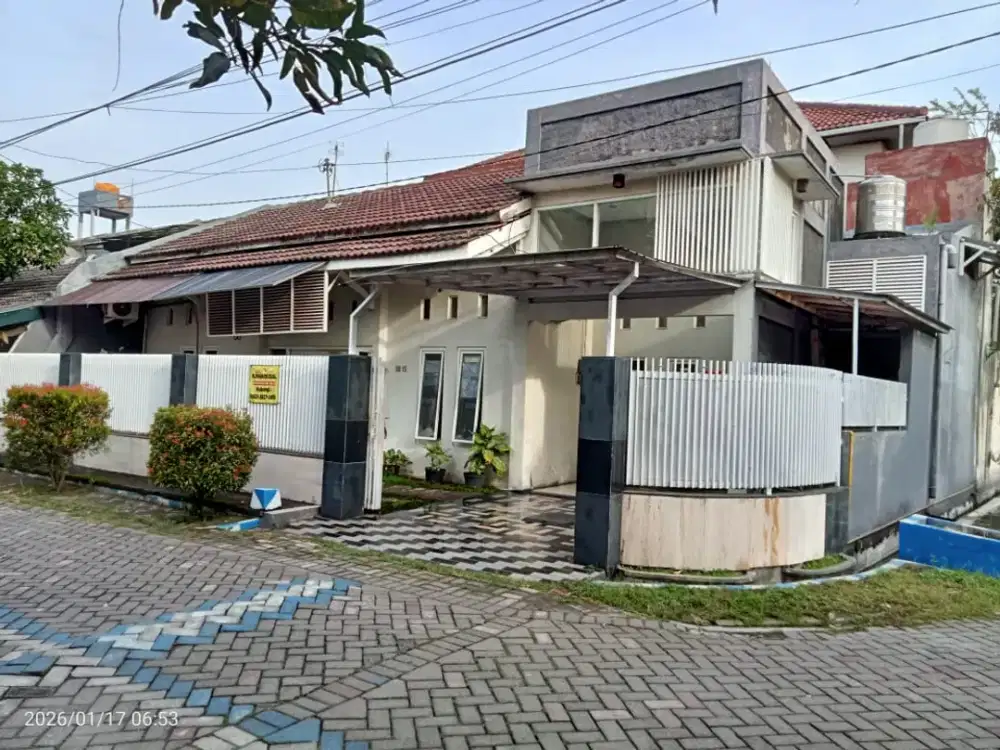 Dijual Rumah HOOK Cantik Terawat Di Wisma Tropodo Waru Dekat Bandara Sidoarjo