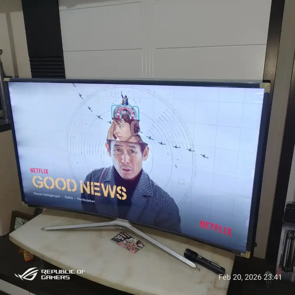 TV Samsung 49 Inci Layar Lengkung (Curved) Seri UA49K6300