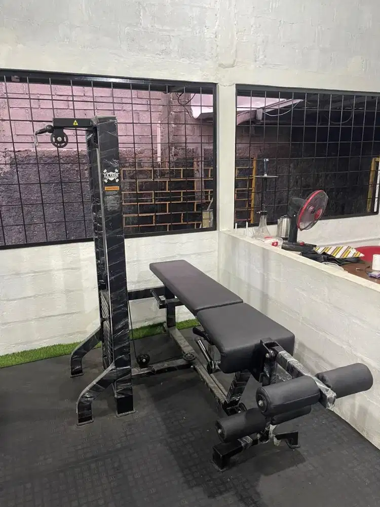 Menjual peralatan olahraga per item