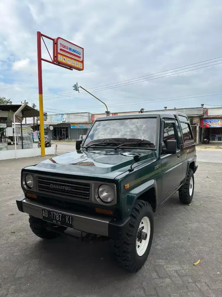 Taft rocky 4x4 ori murmer