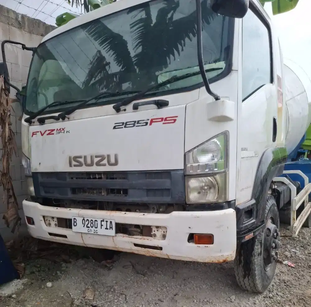 Isuzu GIGa FVZ 285PS Mixer Tronton 6×4 7-8Kubik Ors Euro2BioSolarTurbo