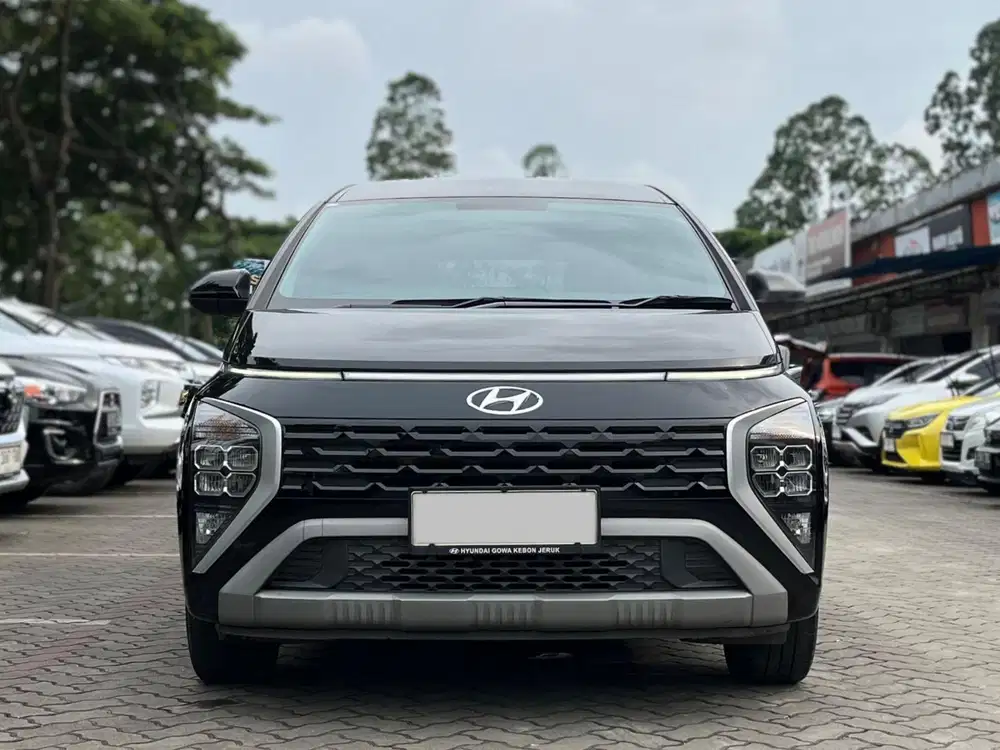 HYUNDAI STARGAZER STYLE AT MATIC 2022 HITAM KM 41RB
