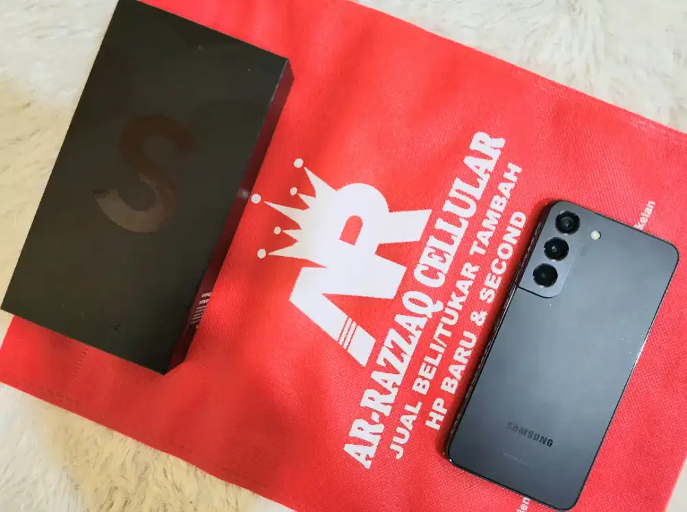 Samsung S22  5G 8/256