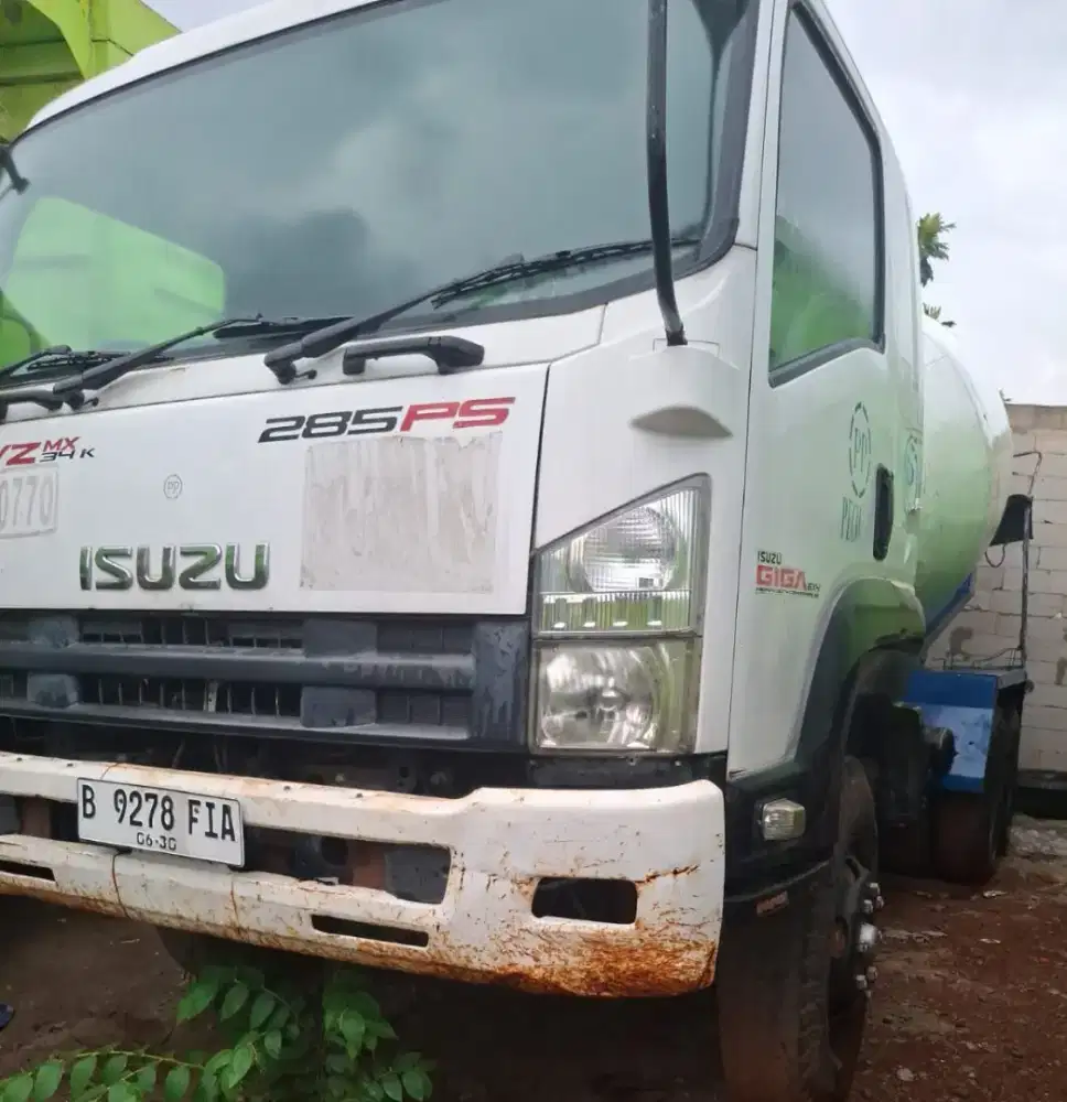 Isuzu GIGa FVZ 285PS Mixer Tronton 6×4 7-8Kubik Ors Euro2BioSolarTurbo