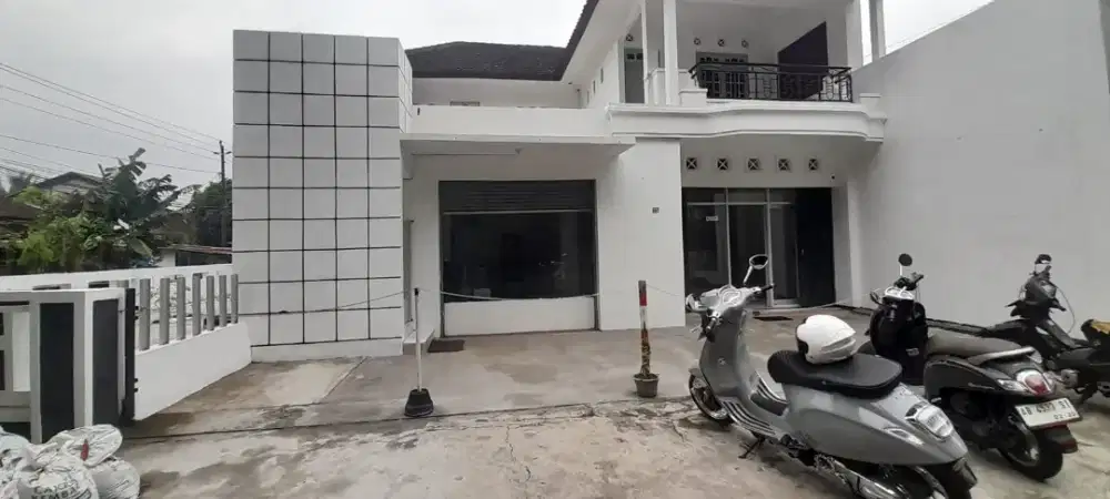 Ruko atau kantor 2 lantai dalam kota jogja