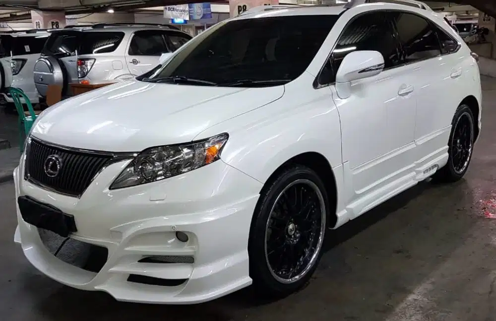 Lexus RX 270 2011 Bensin