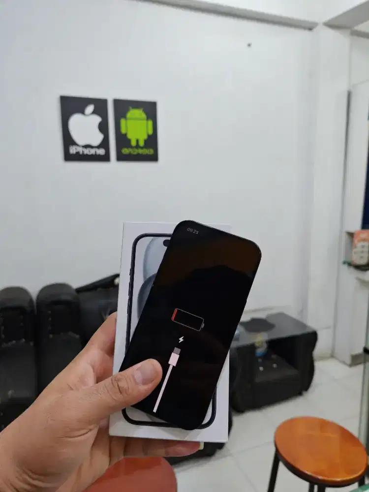 iPhone 15 128GB ibox fullset like new