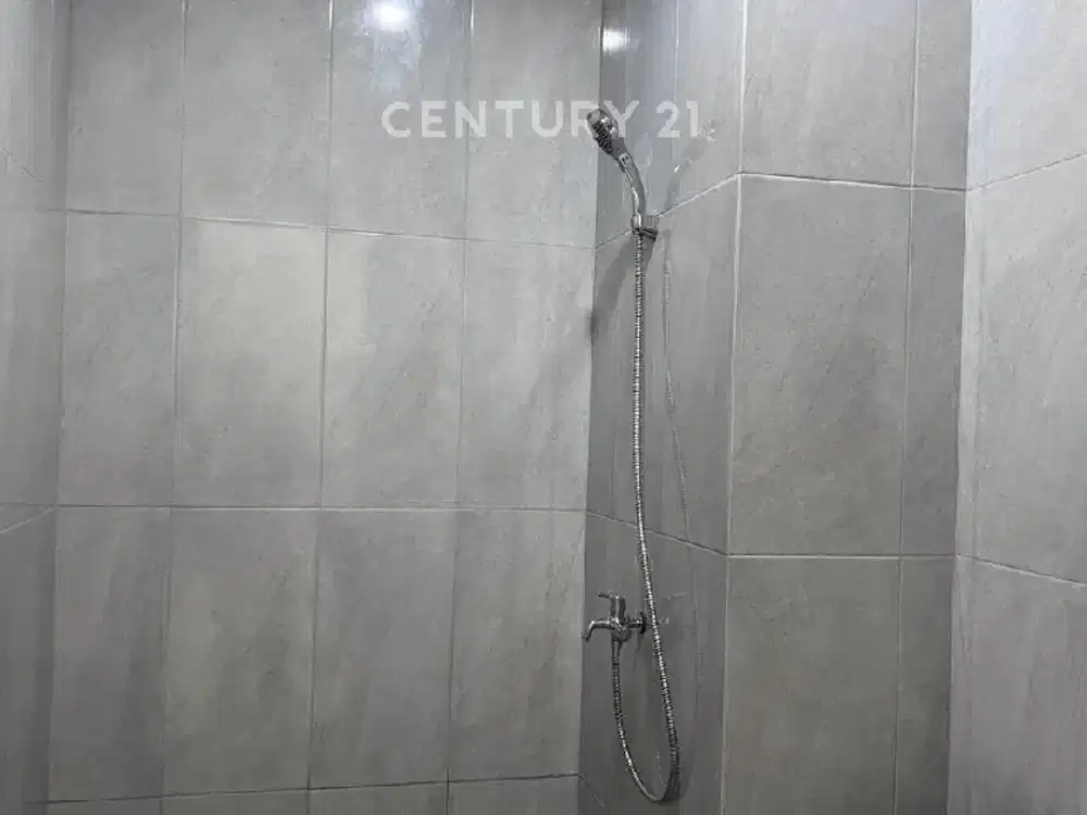 Ruko Di Podomoro Park La Plaza Sudah Renovasi