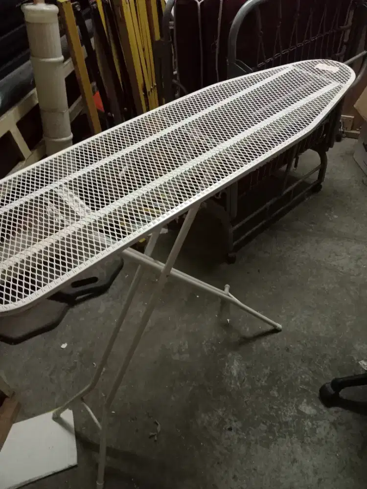 Meja setrika ikea ruter