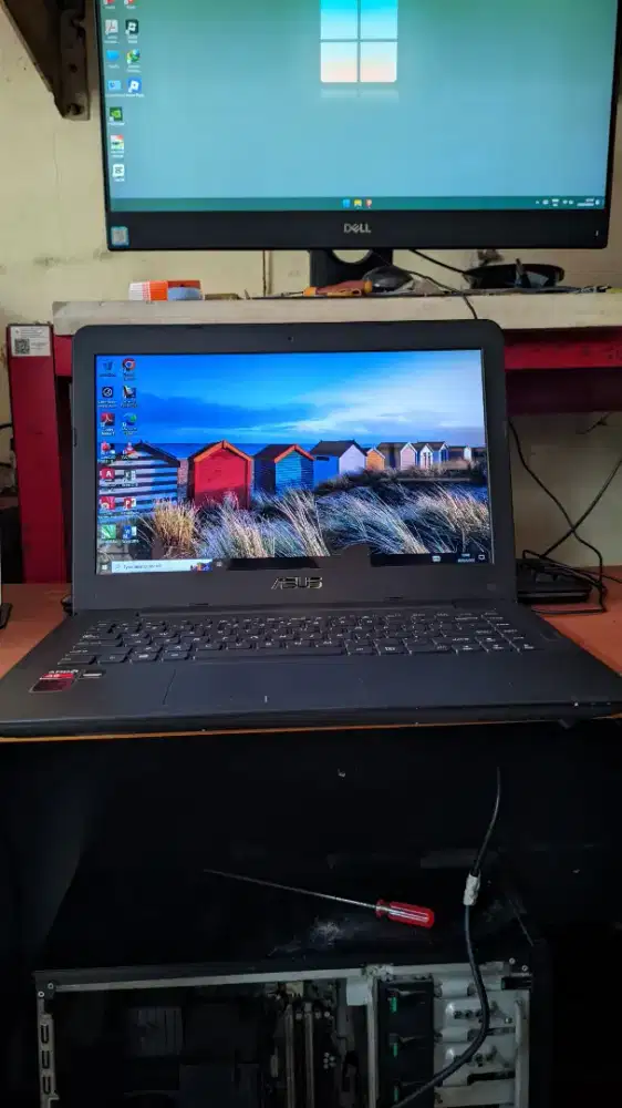 Laptop Asus X455YA Amd A8
