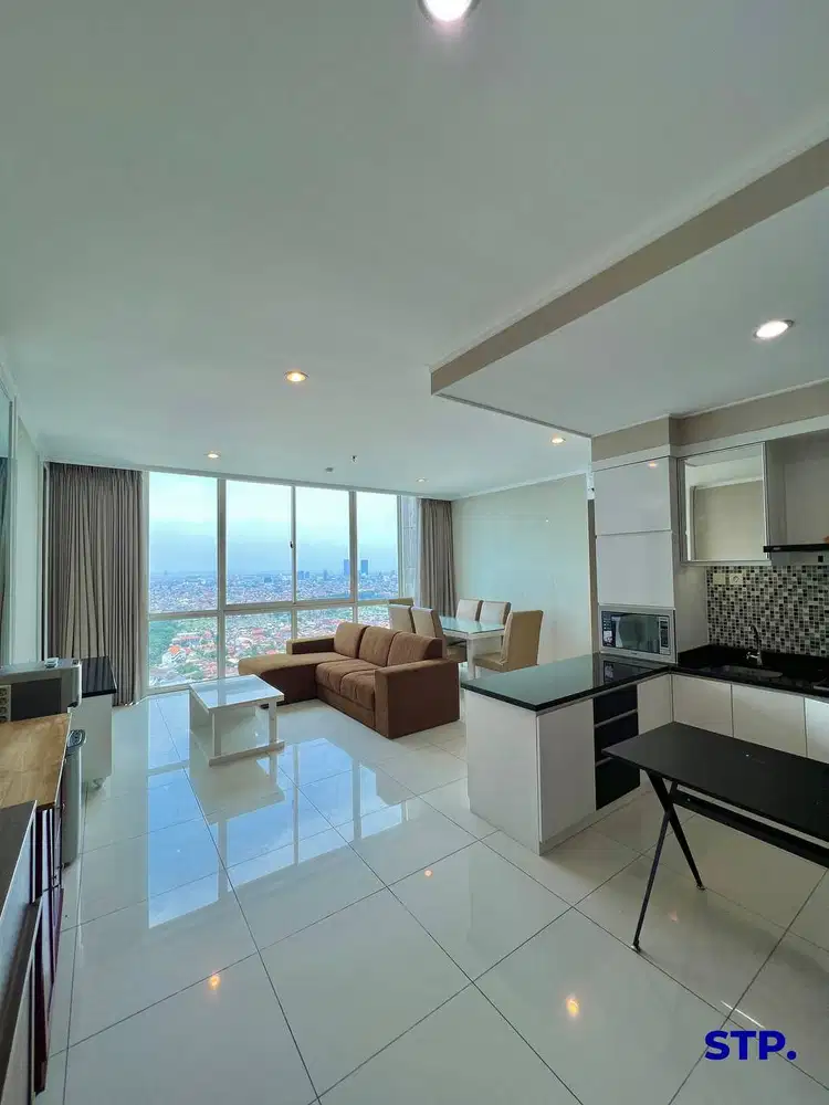 Disewakan Apartemen Via Ciputra World 3+1 bedroom lantai atas