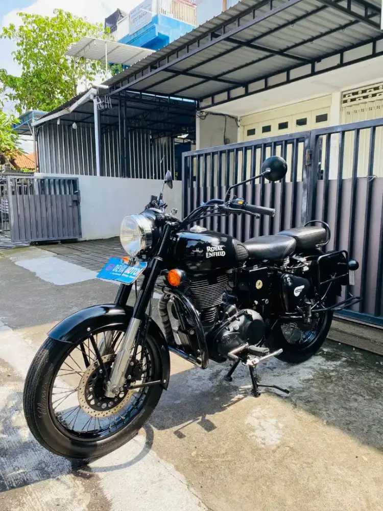 RE royal Enfield clasic 500 cc Deva motor