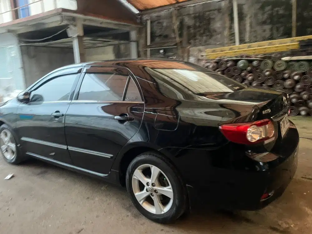 Toyota Corolla Altis 2013 Bensin