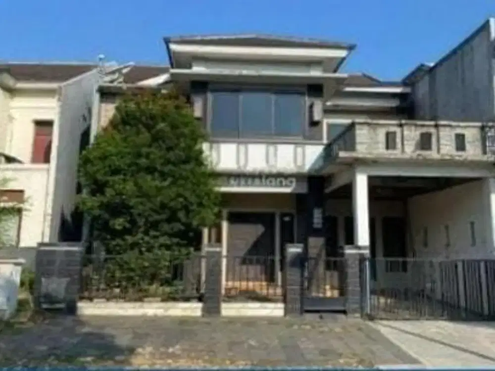 grand wisata 2 lantai via auction