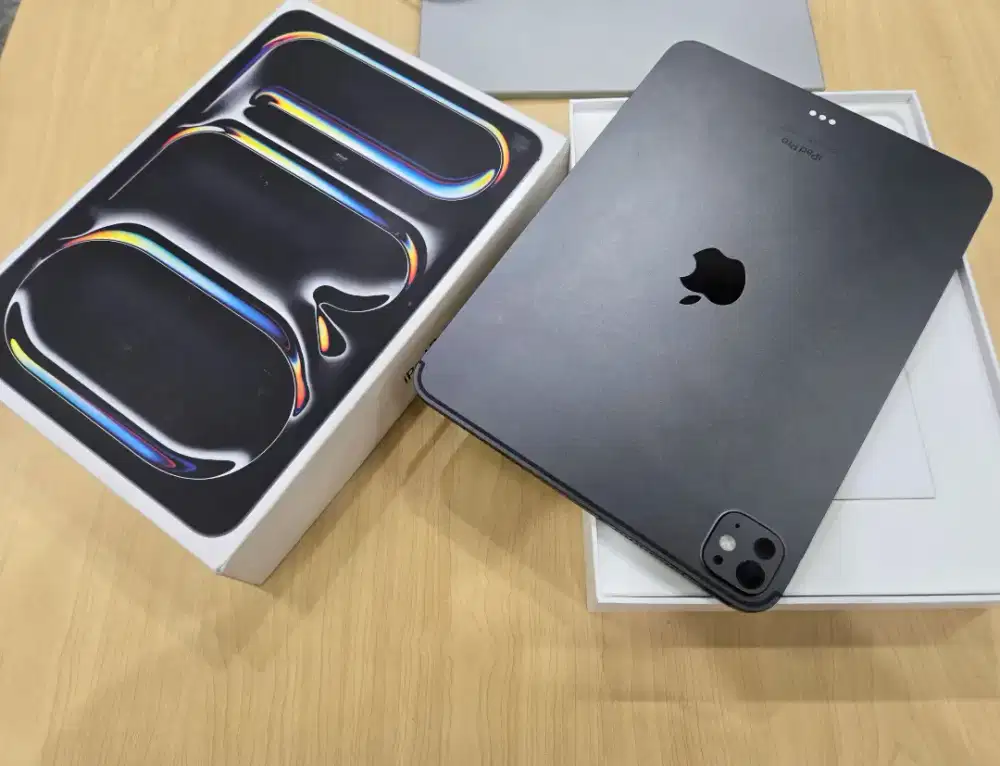 Ipad Pro M4 2 TB 2000 GB Kondisi nyaris baru