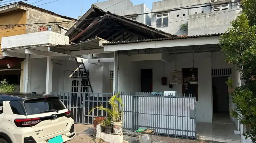 DIJUAL RUMAH Bekasi Kota, STRATEGIS