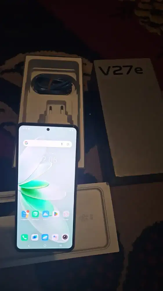 Vivo V27e 8+8/256
