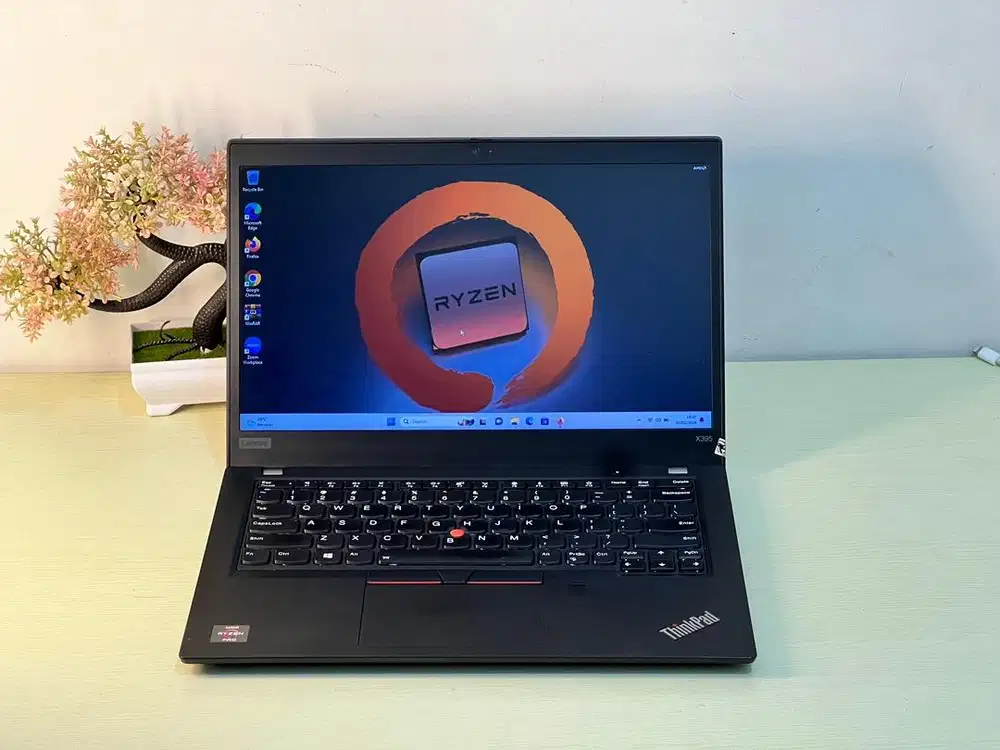 Lenovo ThinkPad X395 Ryzen 5-3500U Pro RAM 8 SSD 256 GB Mulus