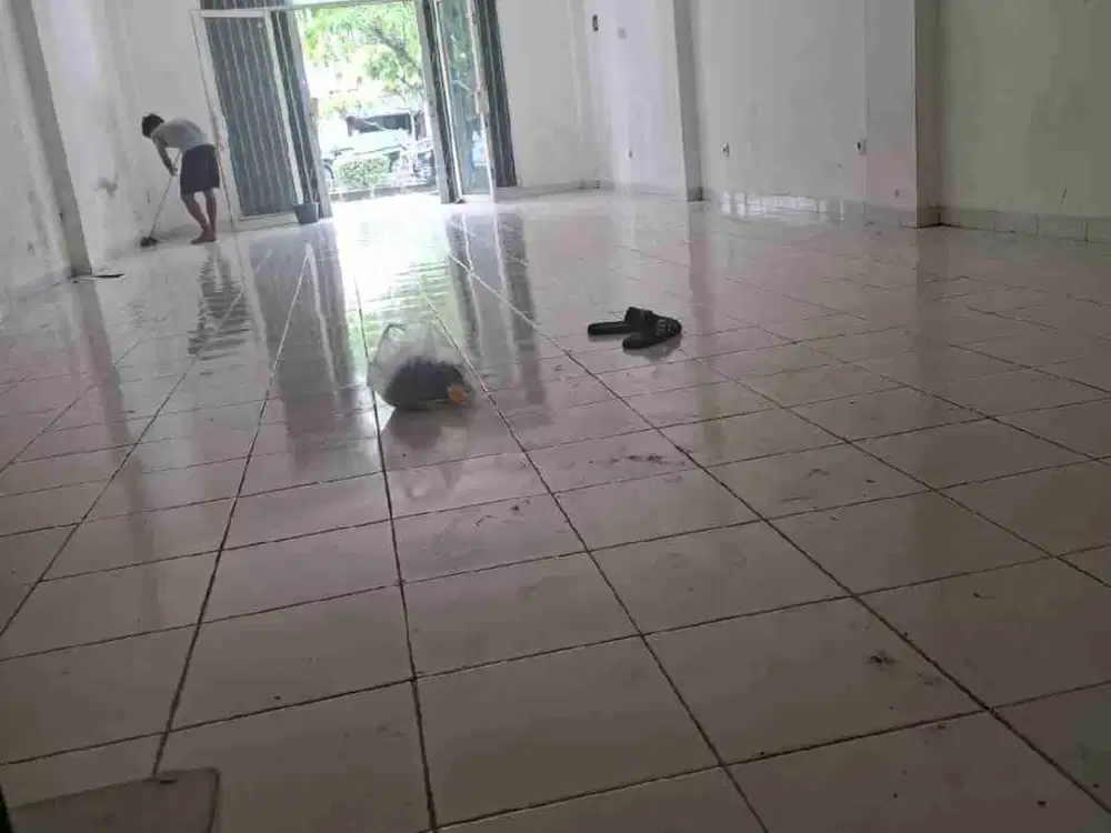 ‎DISEWAKAN RUKO RAPIH SIAP UNTUK BISNIS DI MUTIARA TAMAN PALEM