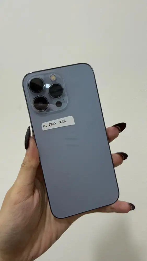 iPhone 13pro 256gb