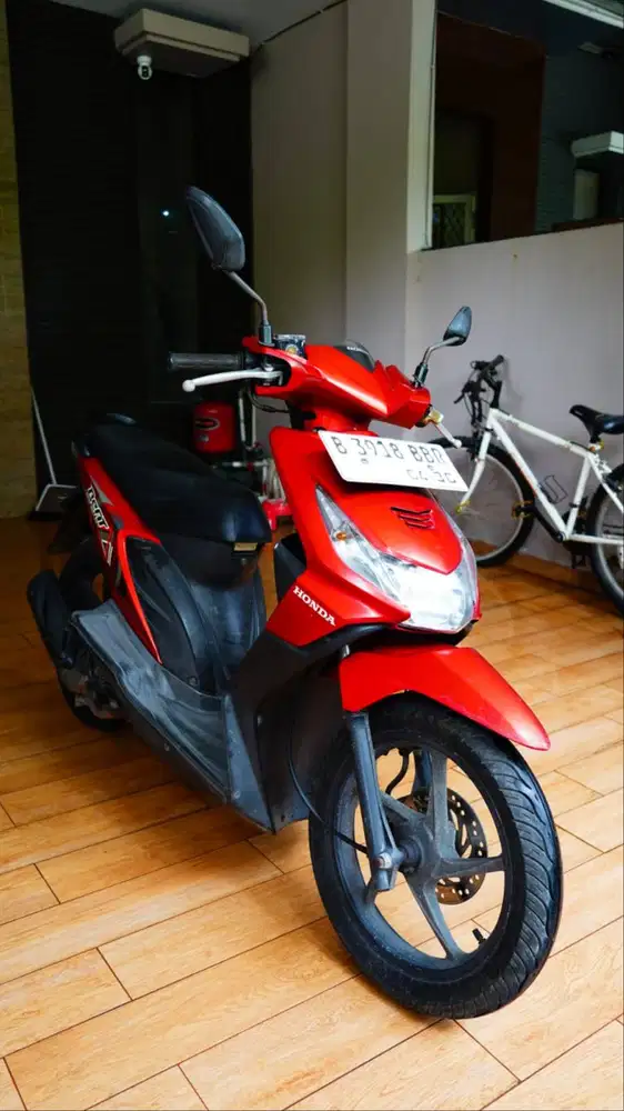 HONDA BEAT KARBU 2010 KM RENDAH