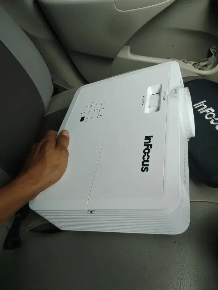 Jual Proyektor Infocus
