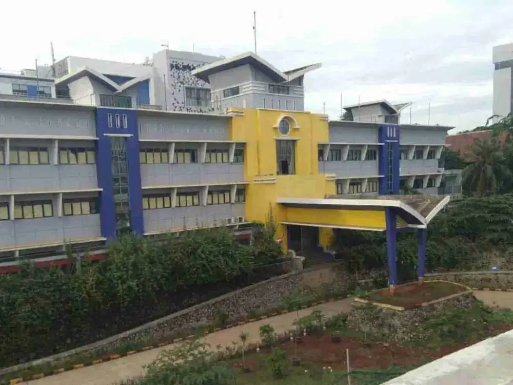 Gedung Sekolah CBD Tb Simatupang dekat Mrt Fatmawati Harga Njop