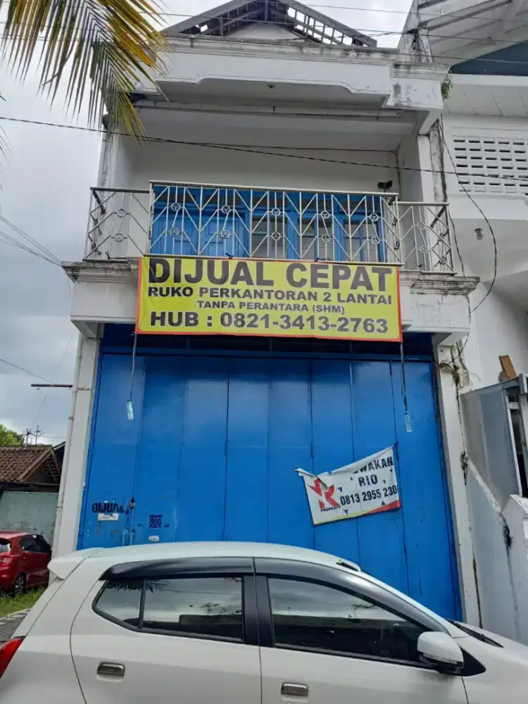 Dijual Rumah/Tempat Usaha Tengah Kota Strategis
