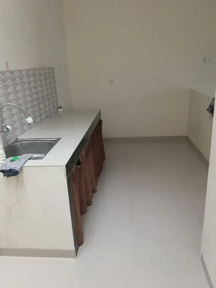 Disewakan rumah tinggal didalam komplek pertahun