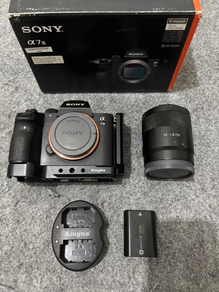 kamera sony a7iii dan lensa zeiss 55mm f1.8