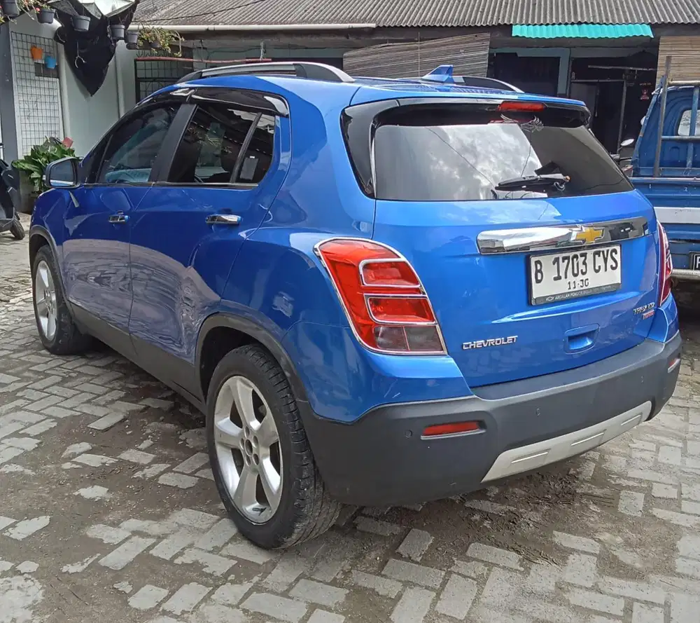 chevrolet trax tipe ltz thn2016 w biru matic pjk pjng bln 12 turbo